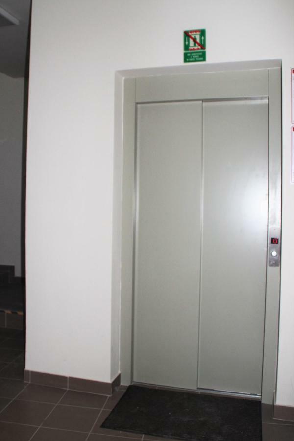 Delux Kielce Exterior foto